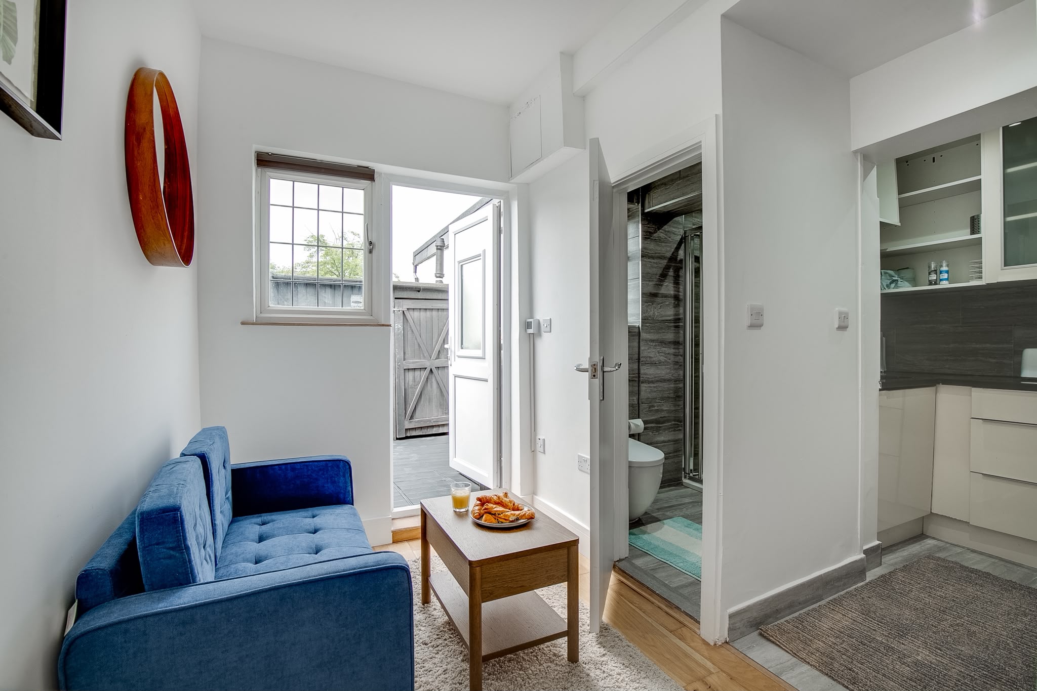 Cosy Summit Studio - Image 2